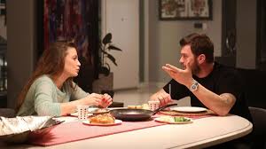 Foto - AK Parti skandalı ile gündeme gelmişlerdi! Kıvanç Tatlıtuğ ve Serenay Sarıkaya dizisinde kaza meydana geldi