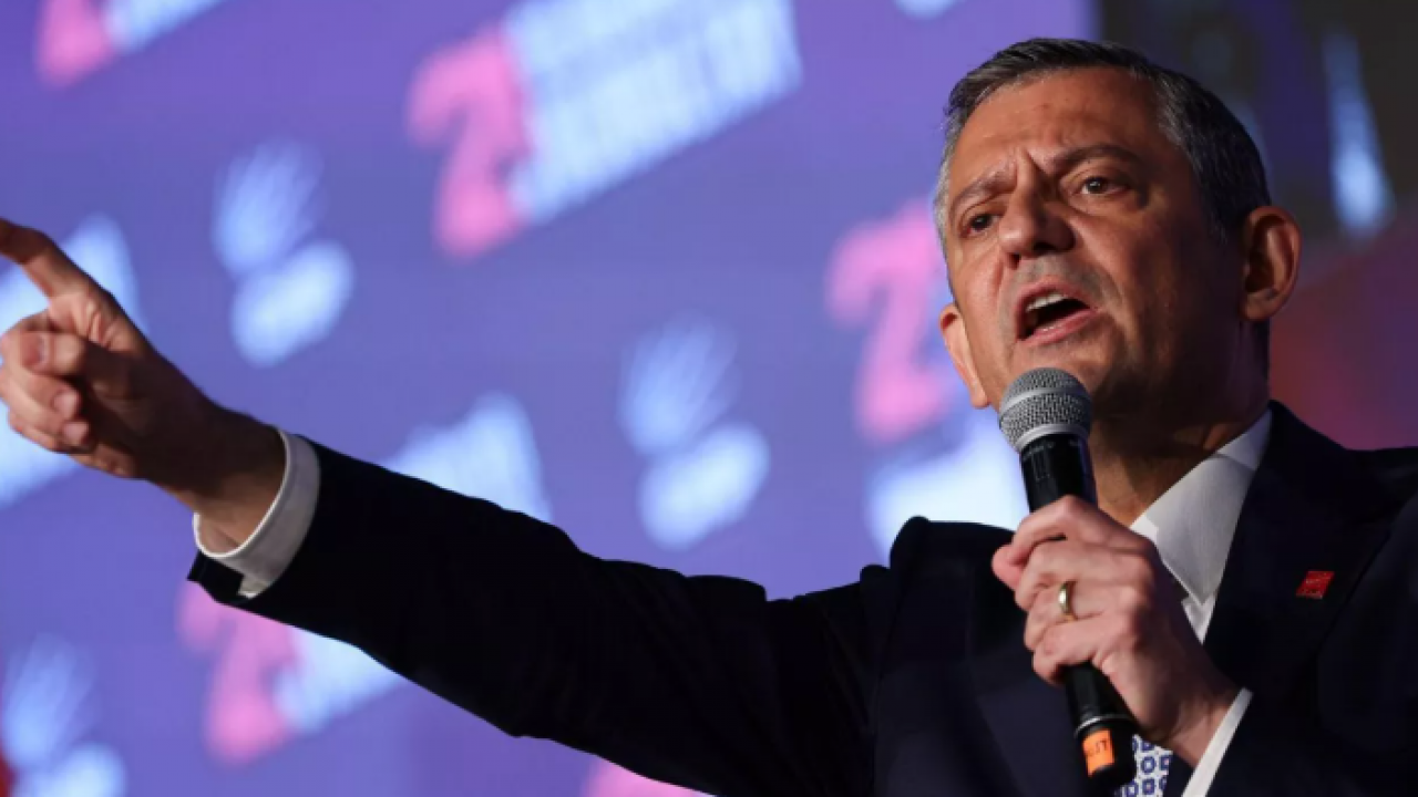 Foto - AK Parti Sözcüsü Çelik'ten Özgür Özel'e sert tepki! "Cumhurbaşkanımıza her saldırısı, CHP’nin skandalları örtme gayretidir"