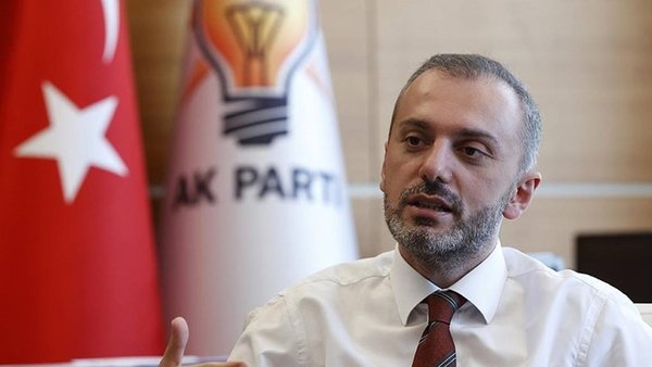 Foto - AK Parti yaptırdığı binalarda hasar olan Şahin Avşaroğlu'nun görevine son verdi