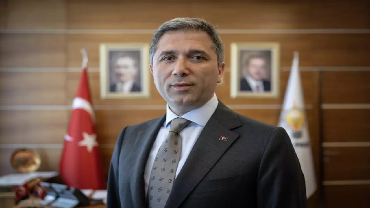 Foto - AK Parti’de "Madleen" polemiği! Genel başkan yardımcısına verilen tepki olay oldu! Mehmet Metiner, topa öyle bir girdi ki...