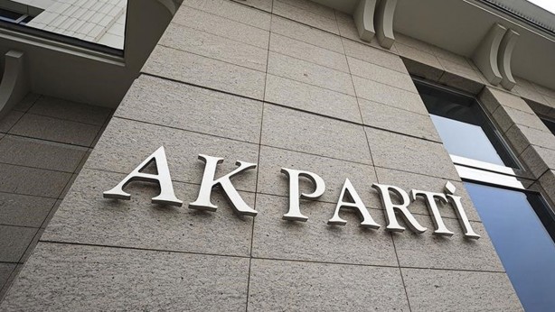 AK Parti'de şok istifa! Hiç kimse bunu beklemiyordu! Aldığı kararı sosyal medyadan böyle duyurdu