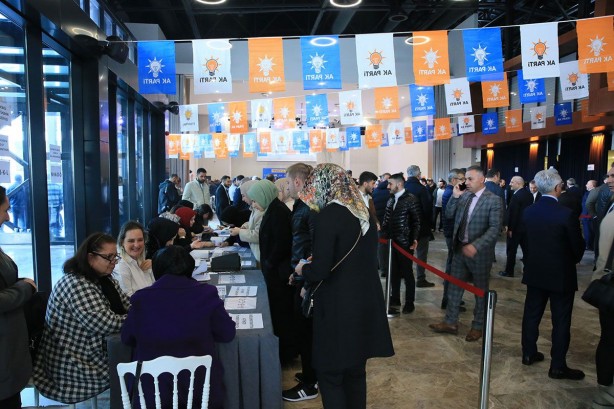 Foto - AK Parti'de temayül yoklaması bitti! İstanbul, Ankara ve İzmir’de sandıktan o isimler çıktı! Selçuk Bayraktar sürprizi olay oldu! İşte il il sonuçlar