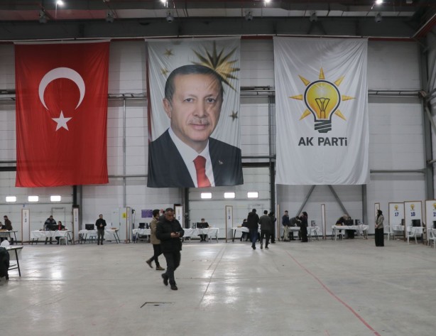 Foto - AK Parti'de temayül yoklaması bitti! İstanbul, Ankara ve İzmir’de sandıktan o isimler çıktı! Selçuk Bayraktar sürprizi olay oldu! İşte il il sonuçlar