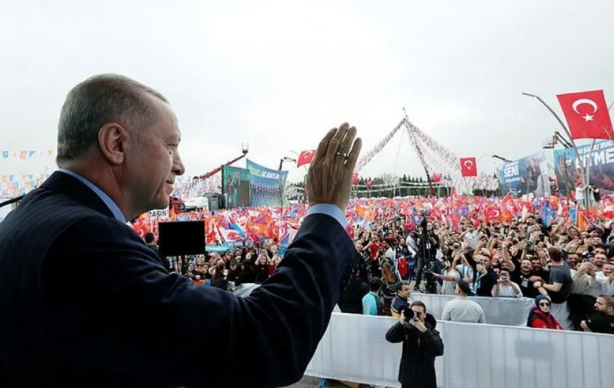 Ak Parti’de Yol haritası! Araştırma devam ediyor
