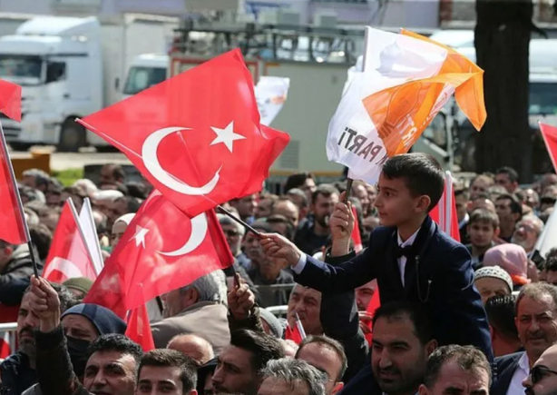 Foto - Ak Parti’de Yol haritası! Araştırma devam ediyor