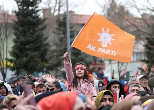Foto - Ak Parti’de Yol haritası! Araştırma devam ediyor