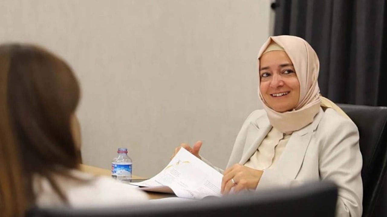 Foto - AK Parti’den dışlanan Fatma Betül’e bir şok daha! Kapı tamamen kapandı