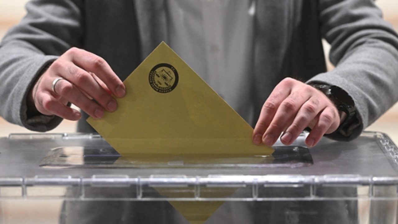 Foto - AK Parti’den en yakın rakibine fark: İşte son seçim anketi