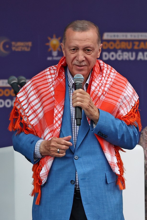 Foto - AK Parti'den gövde gösterisi! Kalabalığı gören Cumhurbaşkanı Erdoğan: Gümbür gümbür sandığa gidiyoruz