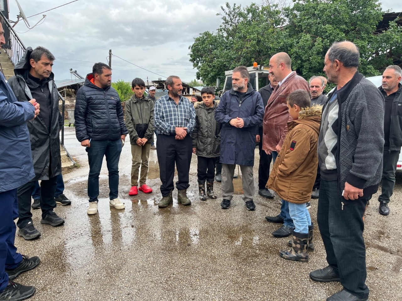 Foto - Ak Parti’den Hizmet ve Eser Siyaseti 