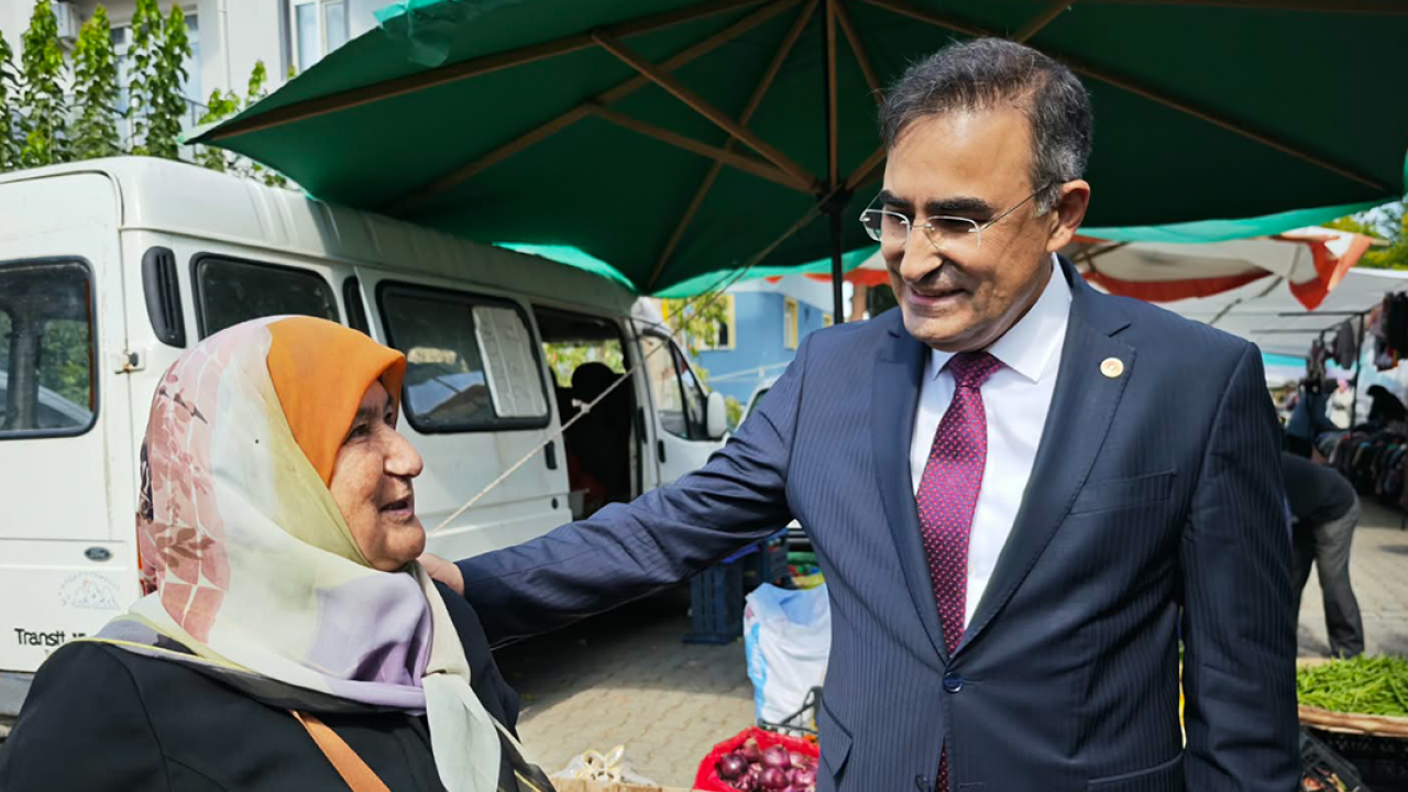 AK Parti'den Kütahya'da gönül seferberliği! Milletvekili Hasan Arslan Gediz'de esnafın kapısını çaldı, yaraları sardı!