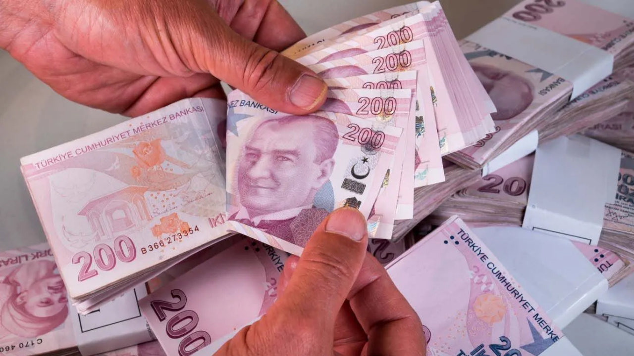 Foto - AK Parti’den ‘Maaş farkı’ açıklaması! Milyonları ilgilendiriyor