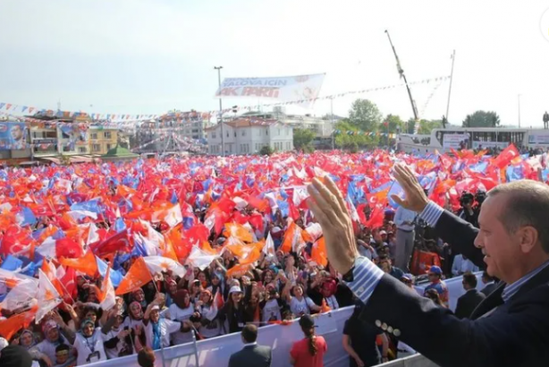 Foto - AK Parti’den yeni hedef! Erdoğan 85 milyona davette bulunmuştu
