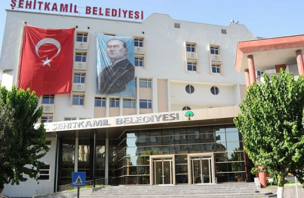 AK Parti’li başkan belgeleri bir bir açıkladı! Yine CHP’li belediye yine yolsuzluk