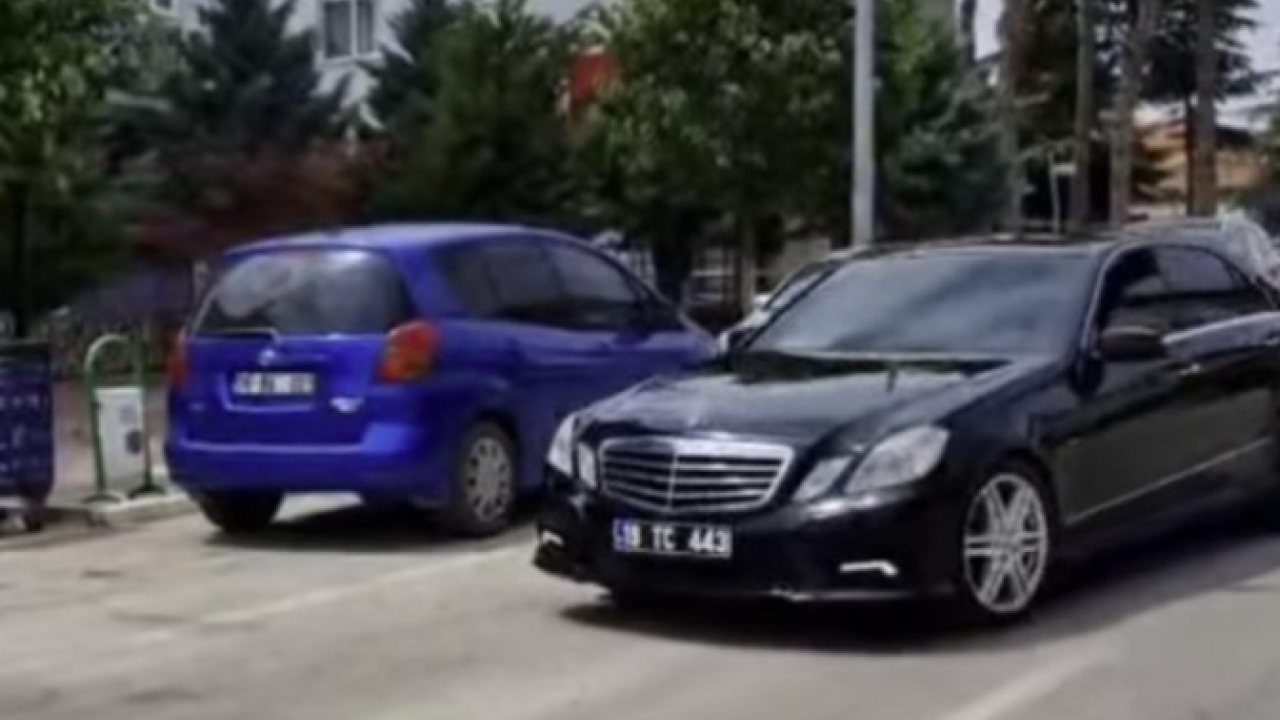 AK Partili başkandan olay 'Mercedes' kararı: Huzurunuzda bunu yapıyorum