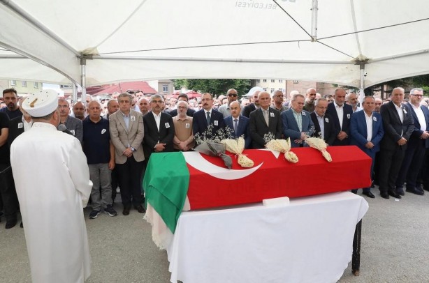 Foto - AK Partili Belediye Başkanı son yolculuğuna uğurlandı