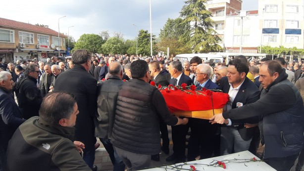 Foto - AK Partili Belediye Başkanı toprağa verildi