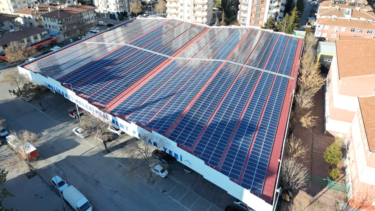 Foto - AK Partili belediyeden 