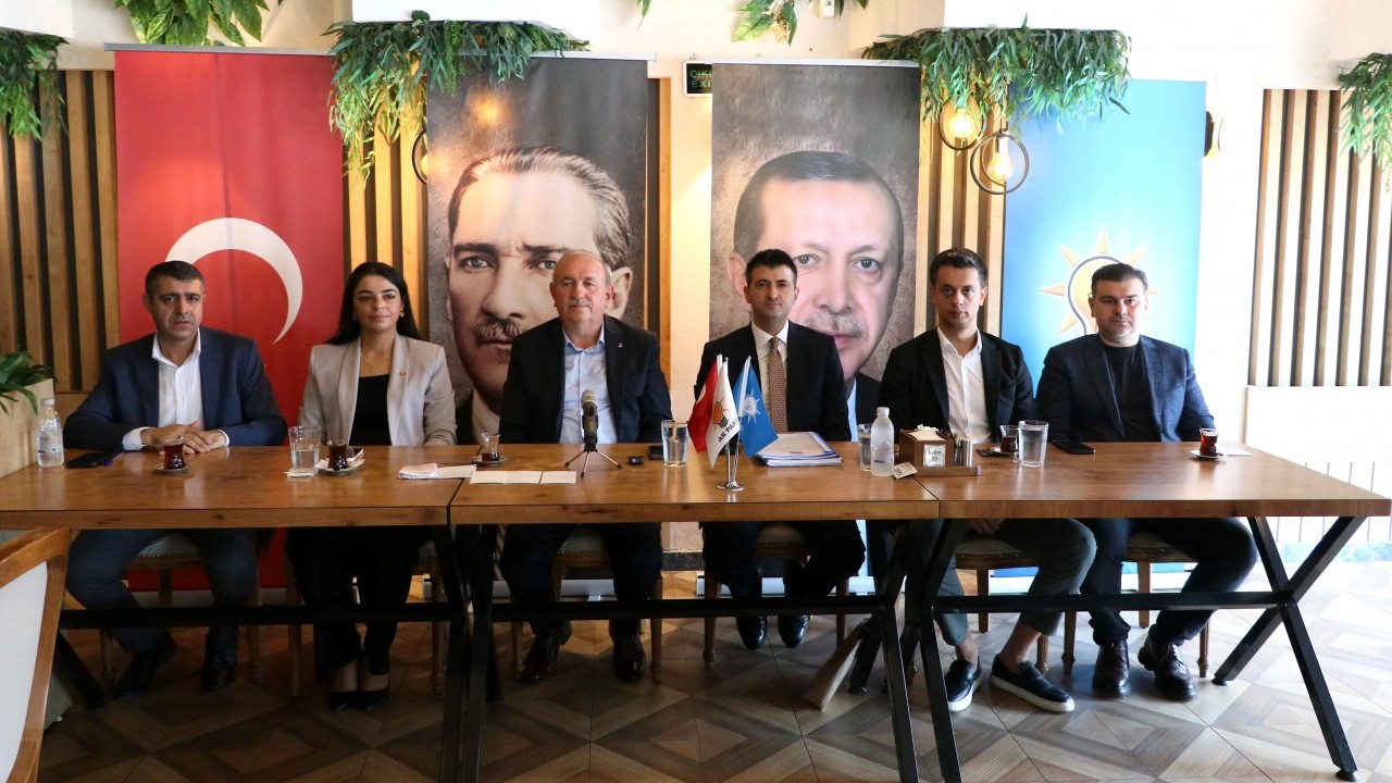 Foto - AK Partili eski teğmen Çelebi şehit aileleriyle bir araya geldi! Terörsüz Türkiye sürecini böyle anlattı