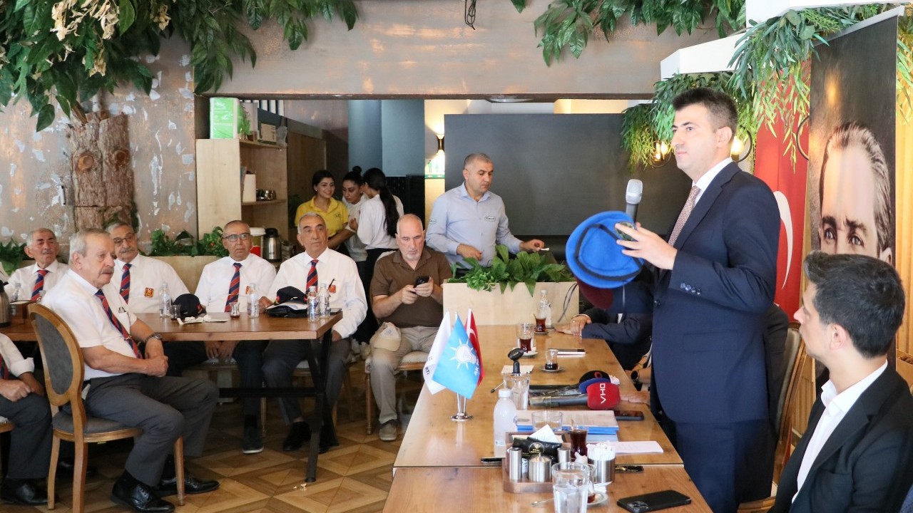 Foto - AK Partili eski teğmen Çelebi şehit aileleriyle bir araya geldi! Terörsüz Türkiye sürecini böyle anlattı