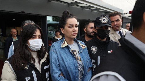 Foto - AK Partili isim Engin ve Dilan Polat'ın serbest bırakılmasına isyan etti: Çıkın özür dileyin
