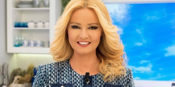 Foto - AK Partili isim Müge Anlı'ya katıldı! Müge Anlı görünce şaşkınlığını gizleyemedi