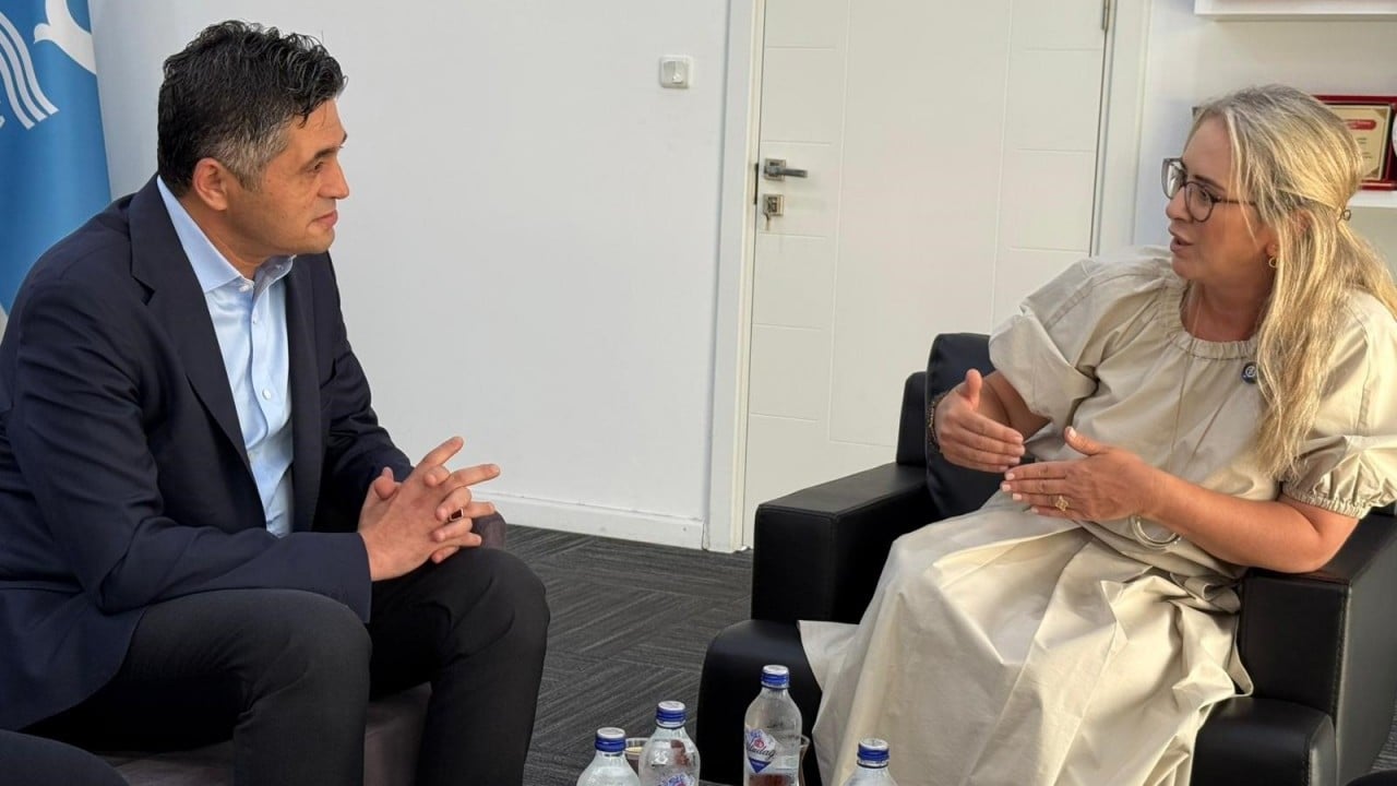 Foto - AK Partili isimden CHP’li İzmir Büyükşehir Belediyesine çağrı: Verin yetkiyi görün etkiyi!