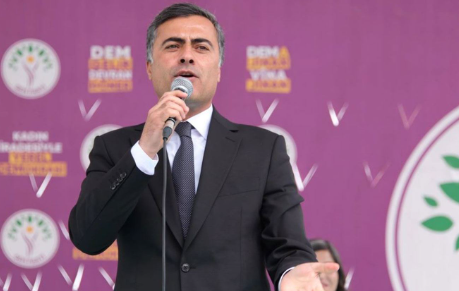 Foto - Van Dem'den AK Parti'ye geçmişti! AK Partili isimden tartışmalı sözler: Bu karardan vazgeçmeyi dilerim