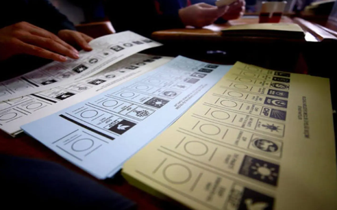 Foto - Van Dem'den AK Parti'ye geçmişti! AK Partili isimden tartışmalı sözler: Bu karardan vazgeçmeyi dilerim