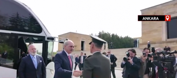 Foto - AK Partili isimler makam araçlarını bıraktı! Oraya bakın nasıl gittiler