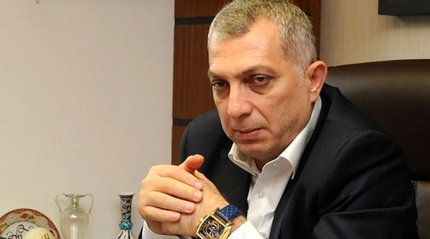 AK Partili Metin Külünk’ten, İmamoğlu’nun ayağına giden AK Parti’ye yakın o isme çok sert tepki: Derebeyi, fırsatçı, Türkiye bu modellerden çok çekti