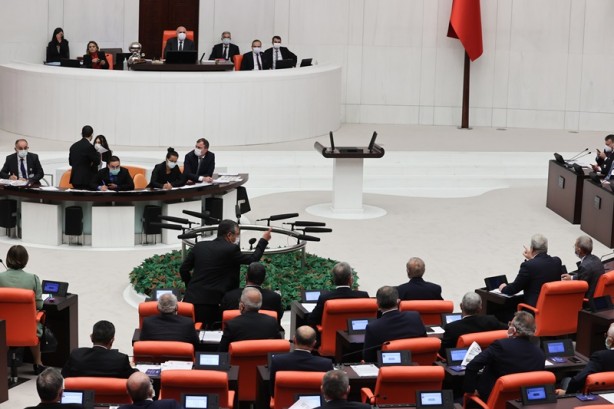 Foto - AK Partili vekilin sözleri CHP, HDP ve İP'i çıldırttı! TBMM Genel Kurulunda 'zillet ittifakı' tartışması