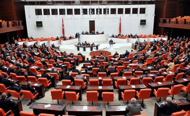 AK Partili vekilin sözleri CHP, HDP ve İP'i çıldırttı! TBMM Genel Kurulunda 'zillet ittifakı' tartışması