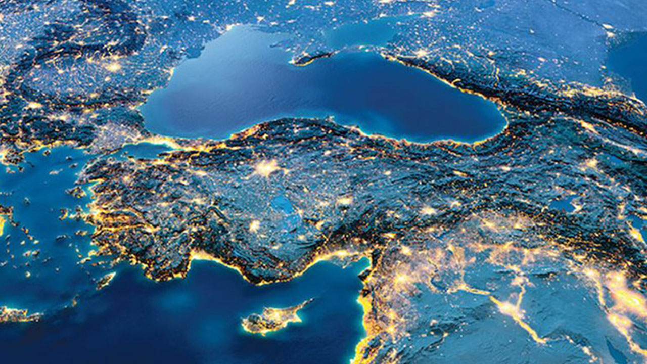 Foto - 'Ak Parti'nin altı oyuluyor' diyen Yusuf Kaplan uyardı: Çok tehlikeli çıkmaz bir sokağa doğru sürükleniyoruz