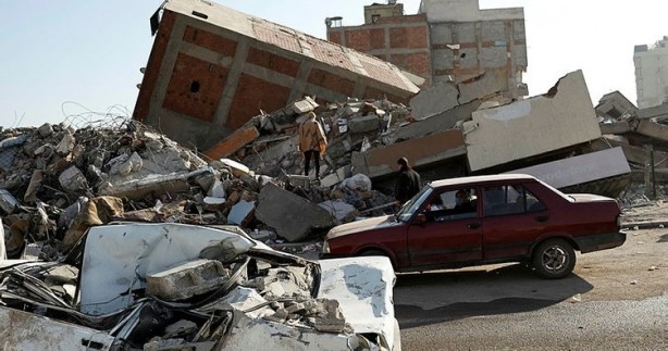 AK Parti'nin seçim beyannamesinde deprem revizyonu