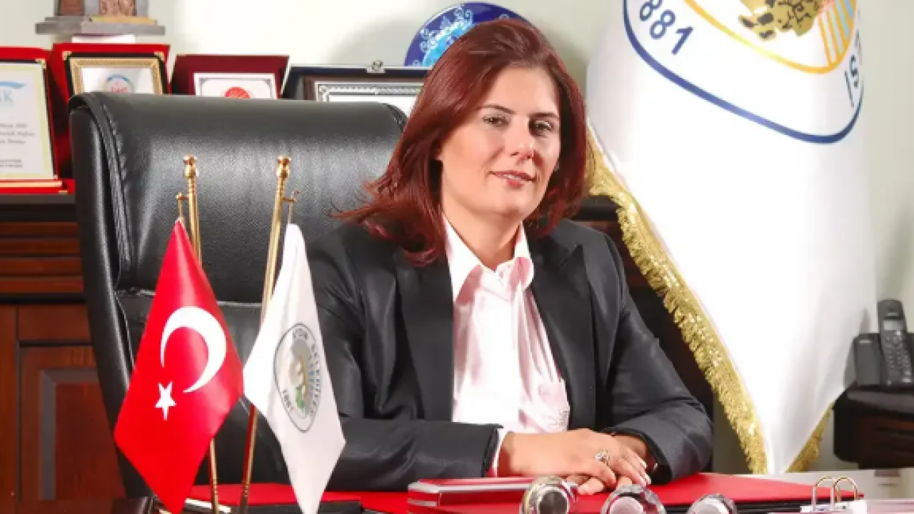 Foto - AK Parti'ye geçeceği konuşuluyor! Özlem Çerçioğlu hakkındaki son bilgi bomba etkisi yaptı