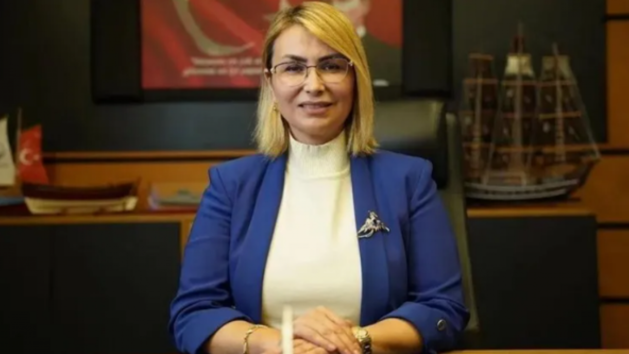 Foto - Ak Parti’ye geçen başkan CHP’nin kirli yüzünü anlattı! Şantaj yaparak…