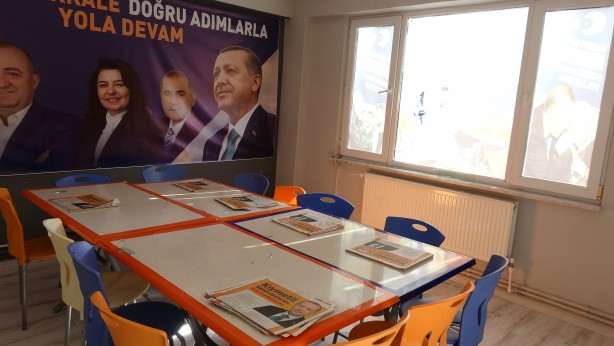 Foto - AK Parti’ye kalleş saldırı