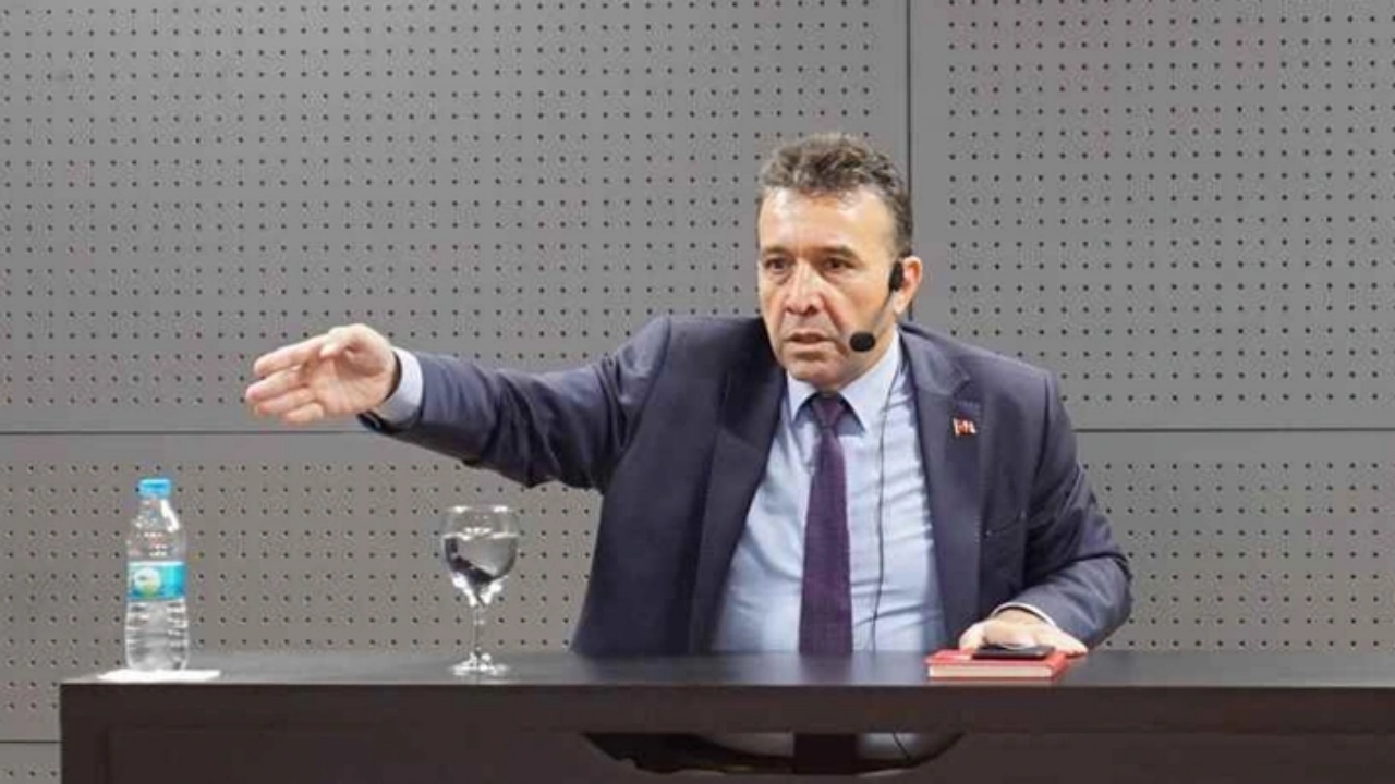 Foto - Abdullah Ağar, PKK’nın feshini beğenmedi! "Cehenneme giden yol..." deyip asıl amacın bu olduğunu açıkladı