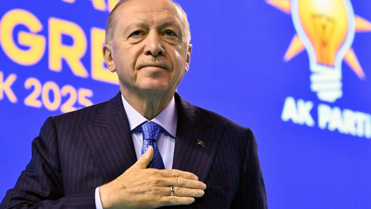 Foto - AK Parti'ye yakın isim 'Uyanık olmak lazım'' diyerek uyardı! 'Külliye etrafında yapılanları yabana atmamak lazım'