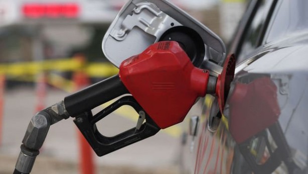 Foto - Akaryakıt fiyatlarında dev indirim sürprizi! Araç sahipleri saat 00.00'ı bekliyor