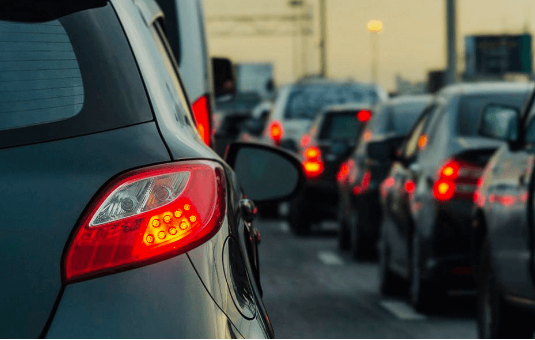 Foto - Akaryakıt fiyatları 45 liraya yaklaşınca vatandaşlar oraya koştu! Litresi 20 lira daha ucuza geliyor