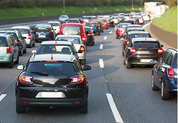 Foto - Akaryakıt fiyatları 45 liraya yaklaşınca vatandaşlar oraya koştu! Litresi 20 lira daha ucuza geliyor