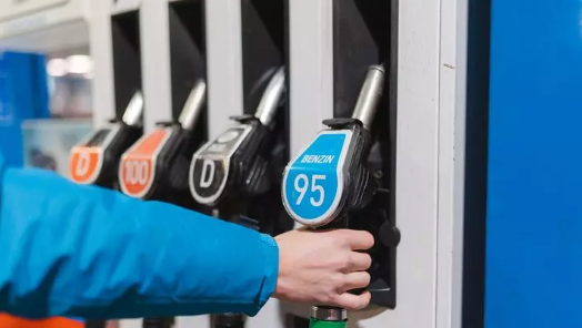 Foto - 'Akaryakıt fiyatları durdurulamıyor' deniyor ama orada 71 liraya yaklaştı