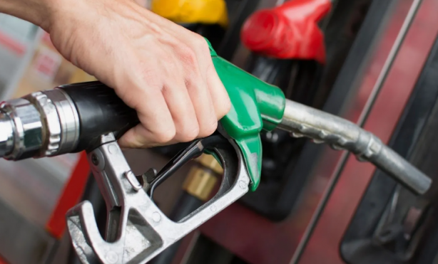 Foto - Akaryakıt fiyatları için korkutan senaryo! 'Bu bir öngörüdür' diyerek duyurdu