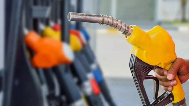 Foto - Akaryakıt fiyatları maalesef her an uçabilir! İşte sebebi...