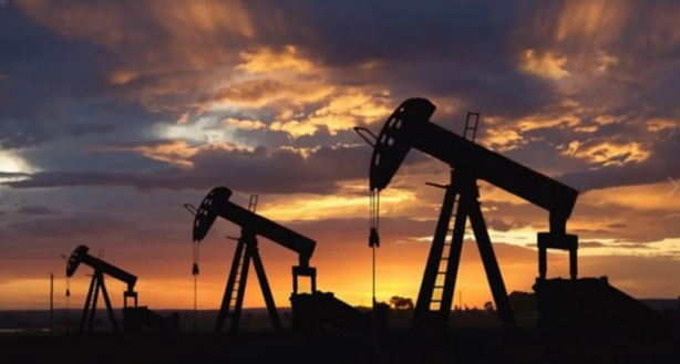 Foto - Akaryakıt fiyatları tepetaklak olabilir! Tamı tamına 145 lira...