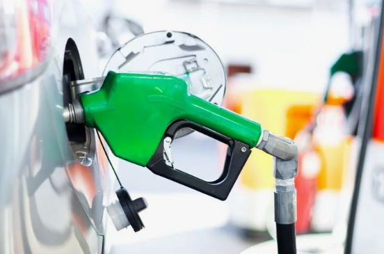 Foto - Akaryakıt fiyatlarına bir büyük zam daha geliyor! Duyan işi gücü bırakıp istasyonlara koşacak