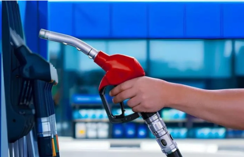 Akaryakıt fiyatlarına bir dev indirim daha! O tarihi beklemeyen çok üzülür, inanılmaz indirim geliyor