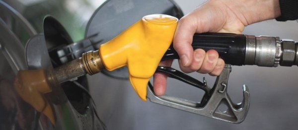 Foto - Akaryakıt fiyatlarına çok büyük zam! Tabelaya maalesef yansıdı